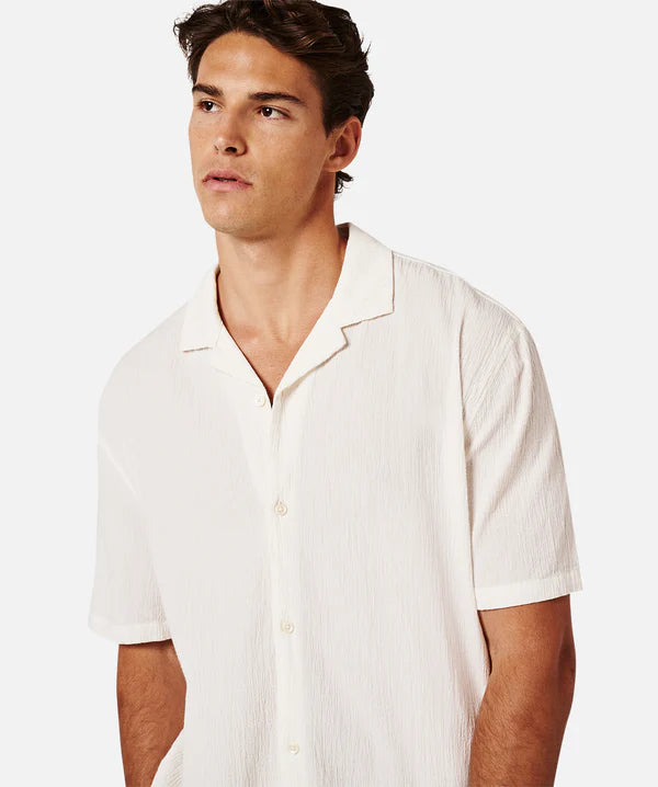The Magna Short Sleeve Shirt in Off White