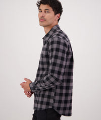 Taranaki Tailor LS Shirt in Caviar/Dark Shadow