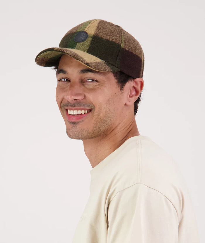 The Swanni Wool Baseball Cap in Checkamo