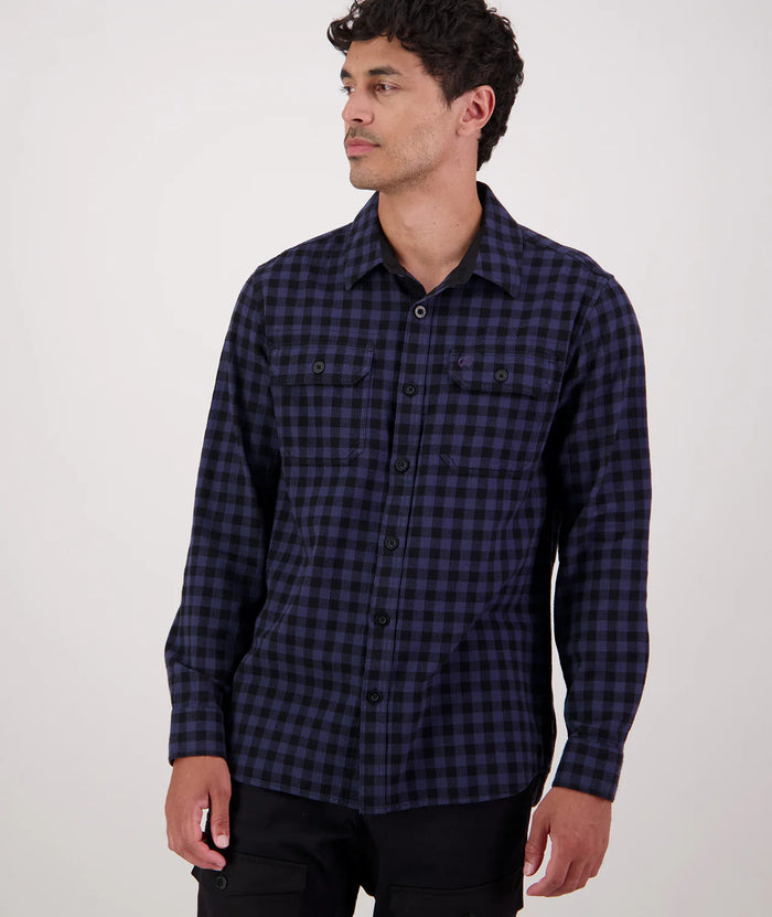 Okato Classic Mns L/S Shirt in Caviar/Navy