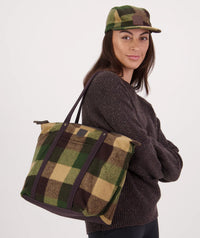 Gibbston Wool Tote Bag in Checkamo