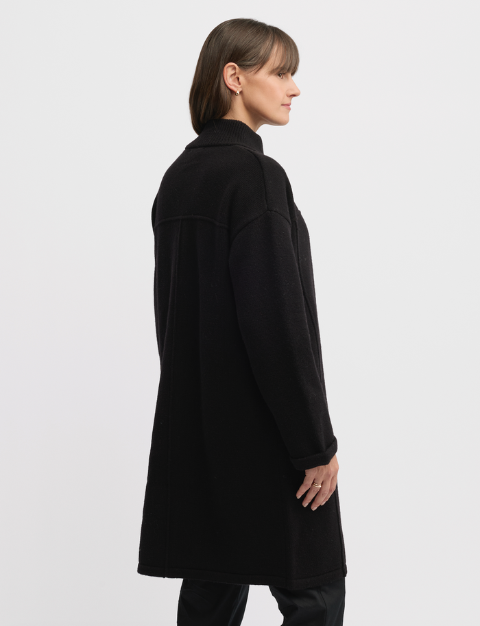 Yarra Trail Force Knit Coat in Black 6306