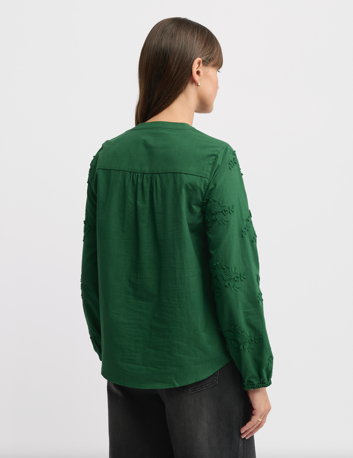 Yarra Trail Dainty Shirt in Clover 4360