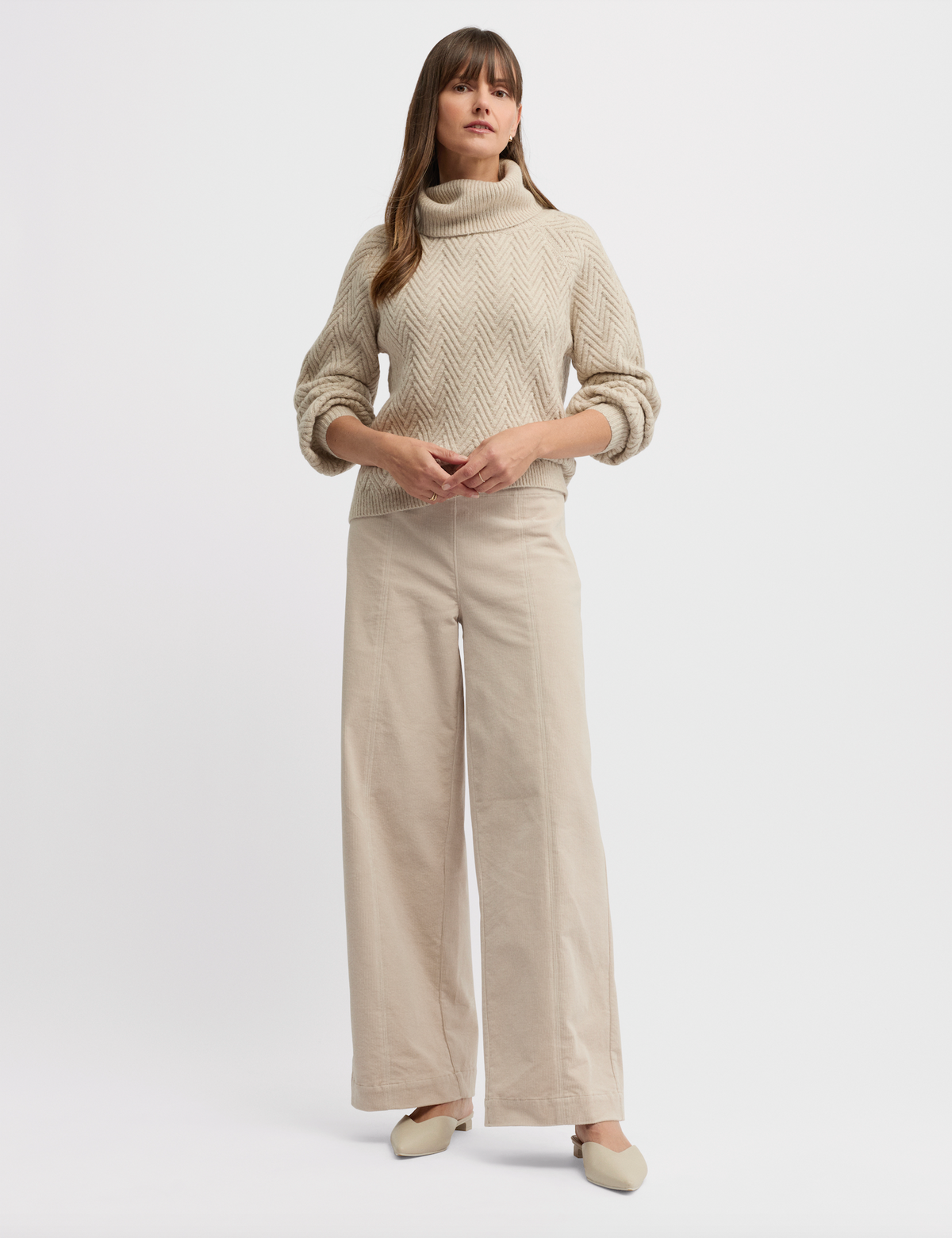 Yarra Trail Hudson Knit in Almond 1 7736
