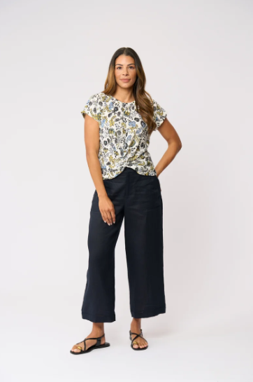 Foil Glow With The Flow Top in Folk Story FO8628