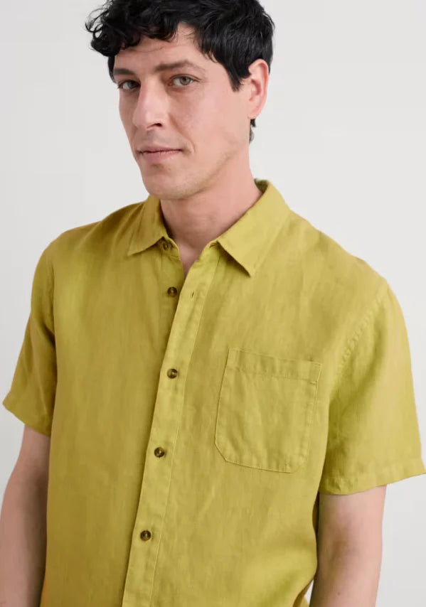 Seasalt Men's Carne Short Sleeve Linen Shirt in Light Citron