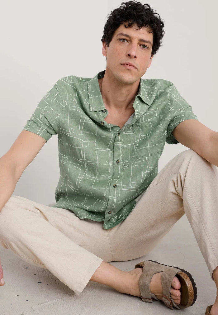 Seasalt Men's Blue Heron Short Sleeve Shirt Loose Lines Dark Pistachio