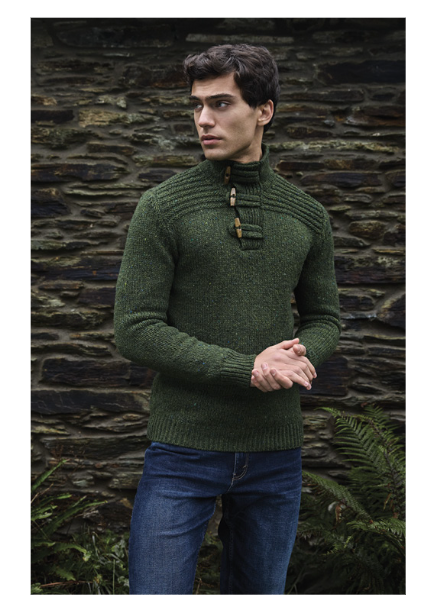 Fisherman Men's Toggle Button Jumper in Seaweed FDZ23M
