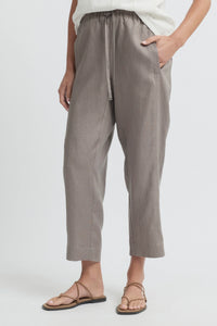 Yarra Trail Tirari Slim Pant in Earth