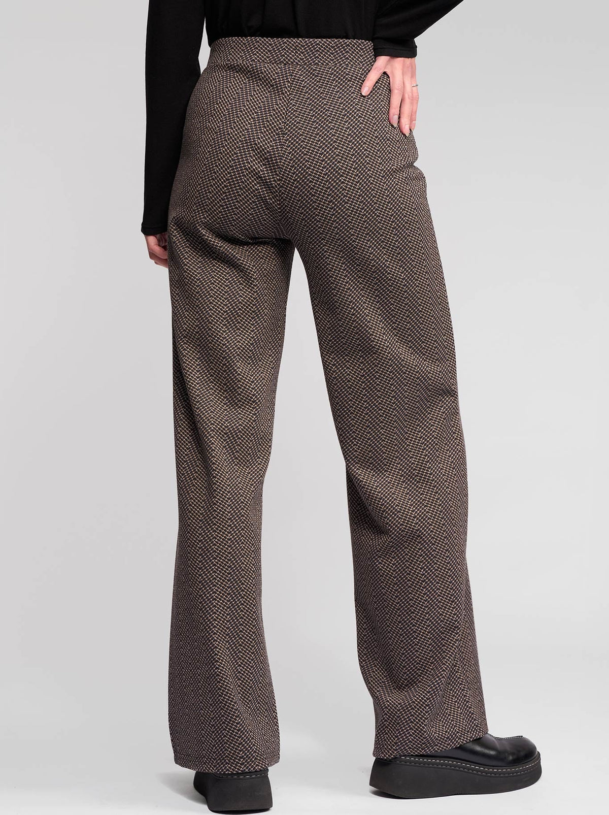 Vassalli 235B Loft Knit Pull On Pant in Arc