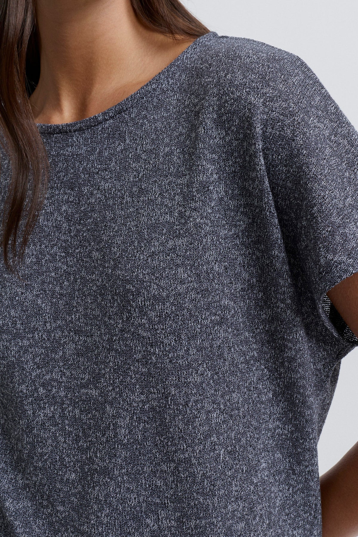 Yarra Trail Lona Tee in Navy/White