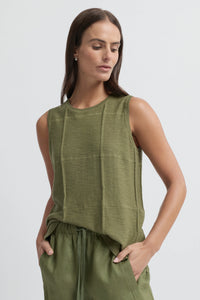 Yarra Trail Obscurity Knit Top in Lawn 7788