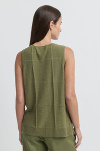Yarra Trail Obscurity Knit Top in Lawn 7788