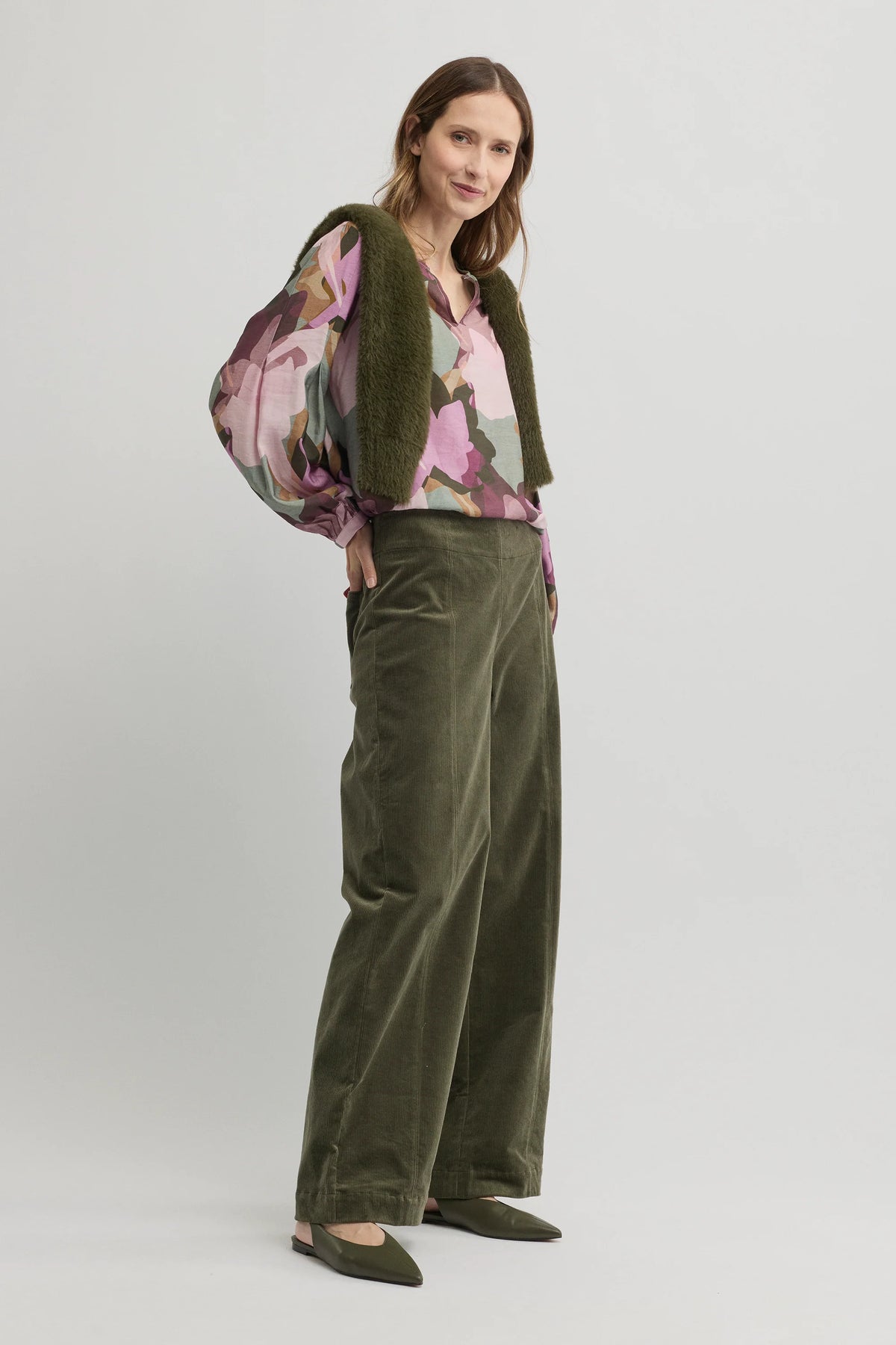 Yarra Trail Woods Wide Leg Pants in Loden 8053