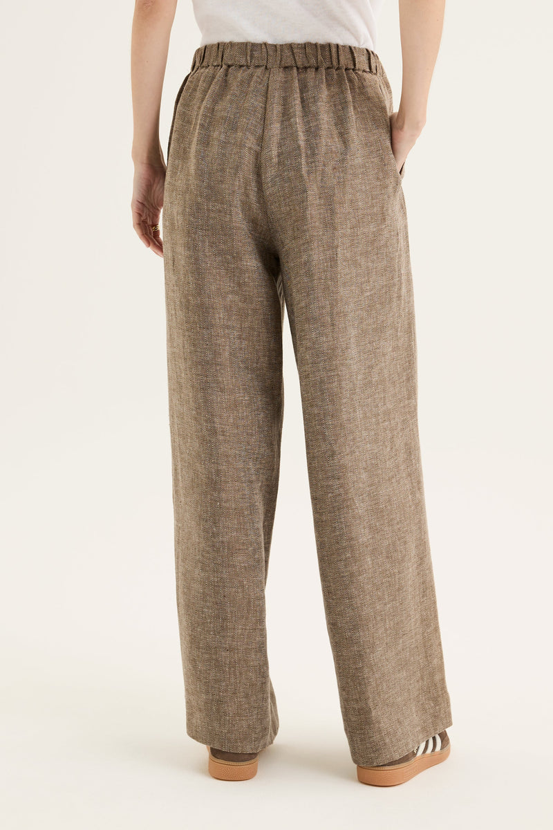 Yarra Trail Spina Pant in Mocha