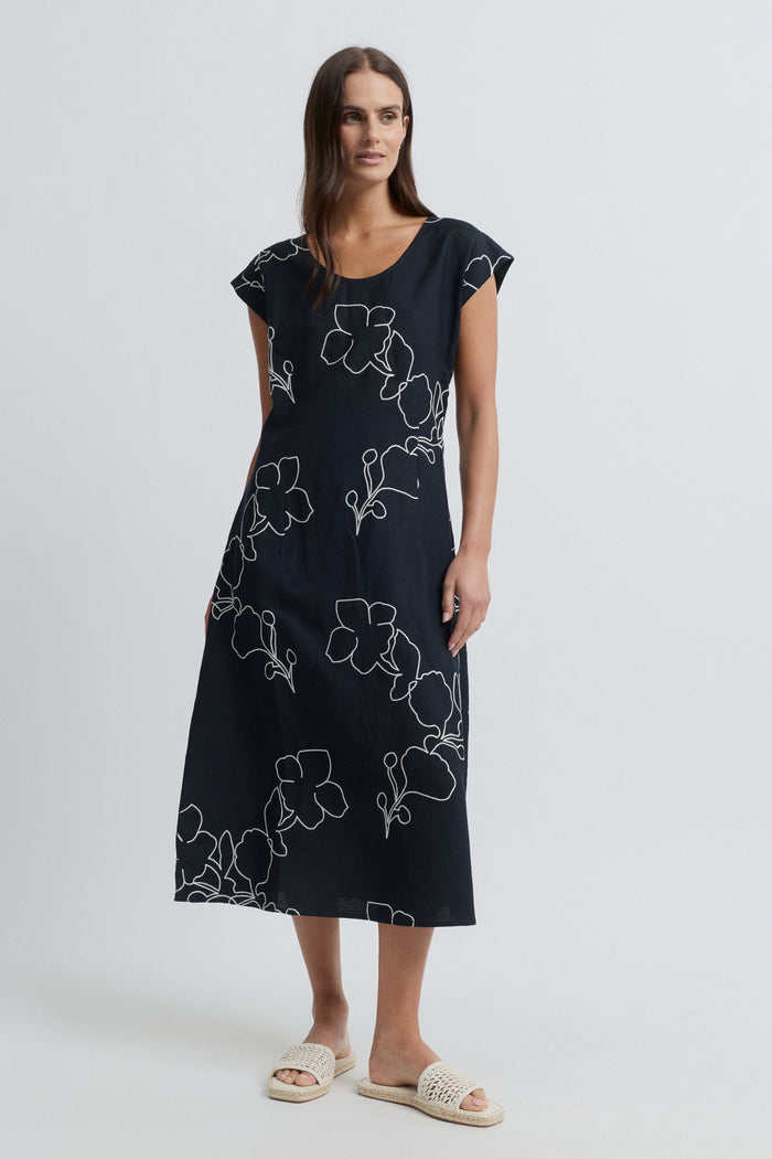 Yarra Trail La Darse Dress Dress in Navy / Ecru 9698