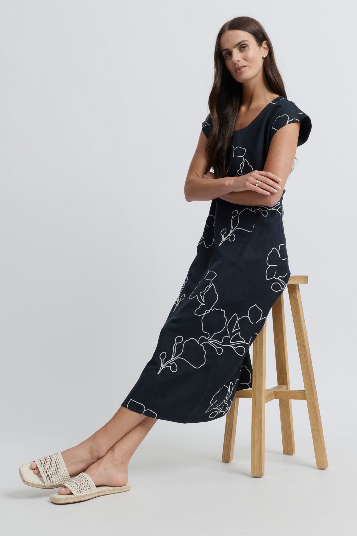 Yarra Trail La Darse Dress Dress in Navy / Ecru 9698
