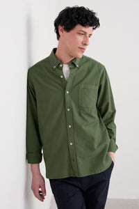 Seasalt Men's Jenken Garment Dyed Oxford Shirt in Hosta