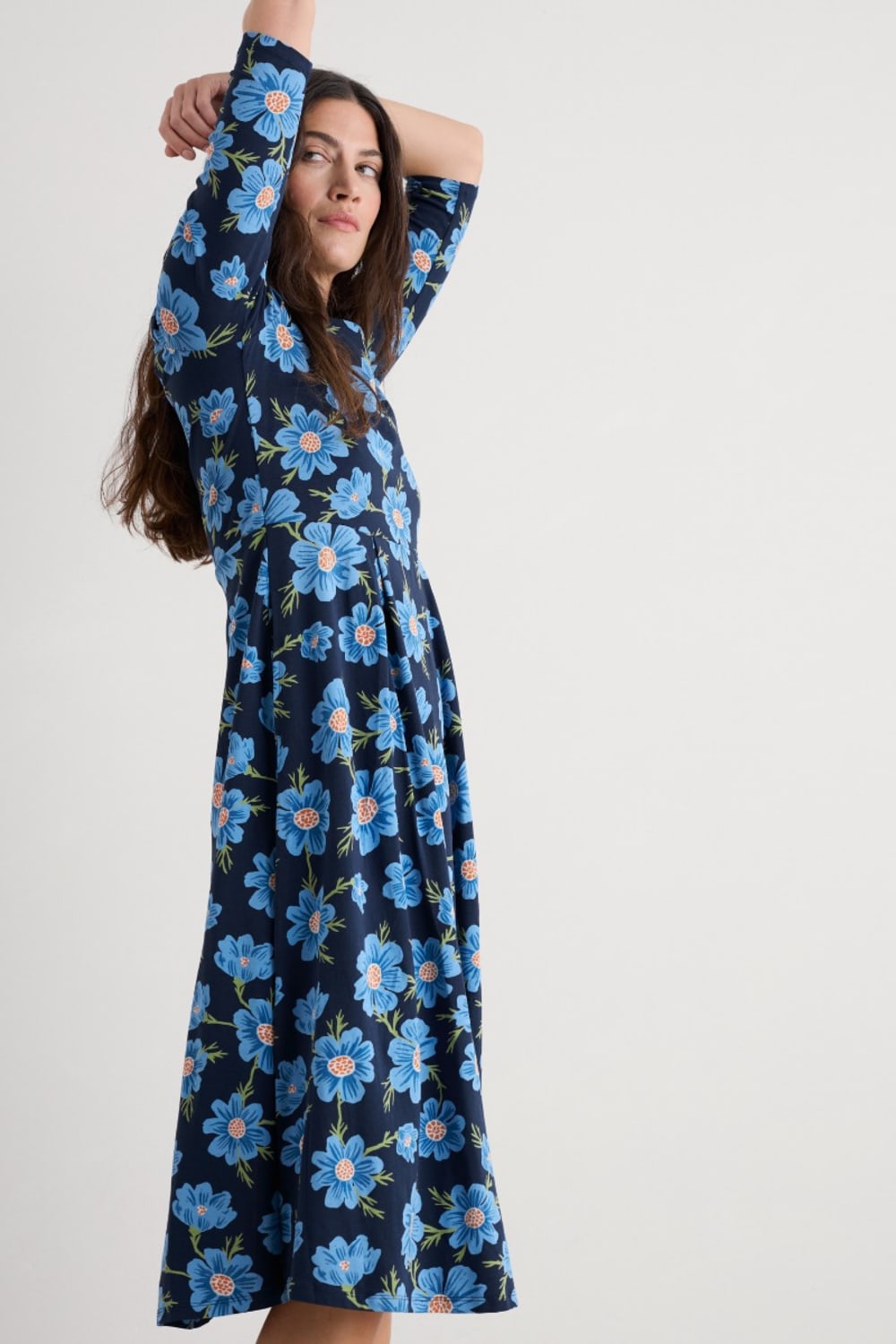 Veronica Dress in Climbing Cosmos Lagoon