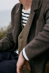 Seasalt Men's Pelynt Textured Blazer in Bronn Burnt Wood