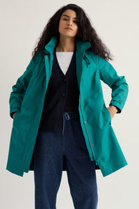 Cloudburst Waterproof Mac in Deep Dive