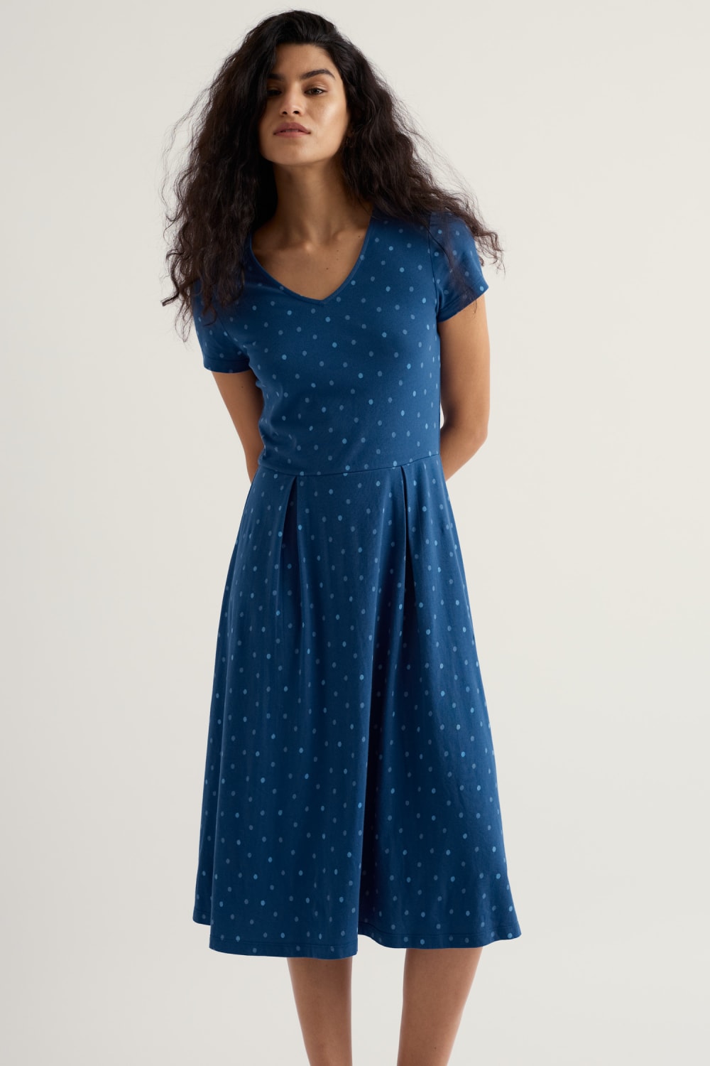 Pier View Dress in Little Sponge Spot Dark Voyage