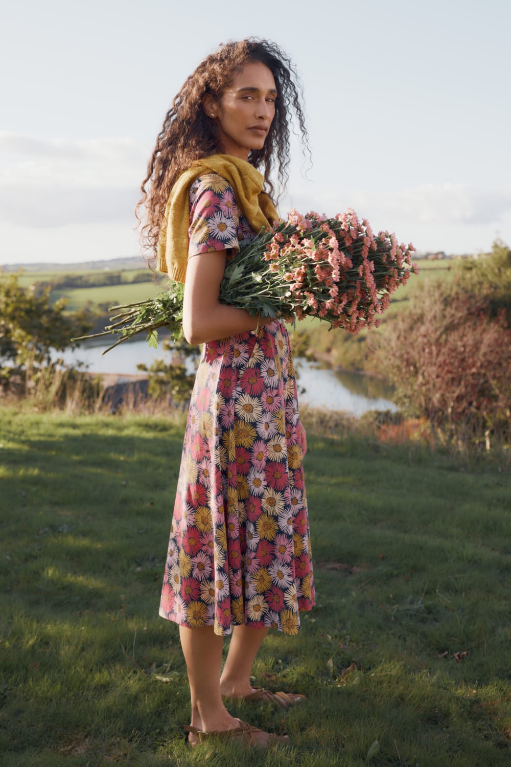 April Short Sleeve Dress in Painted Asters Maritime