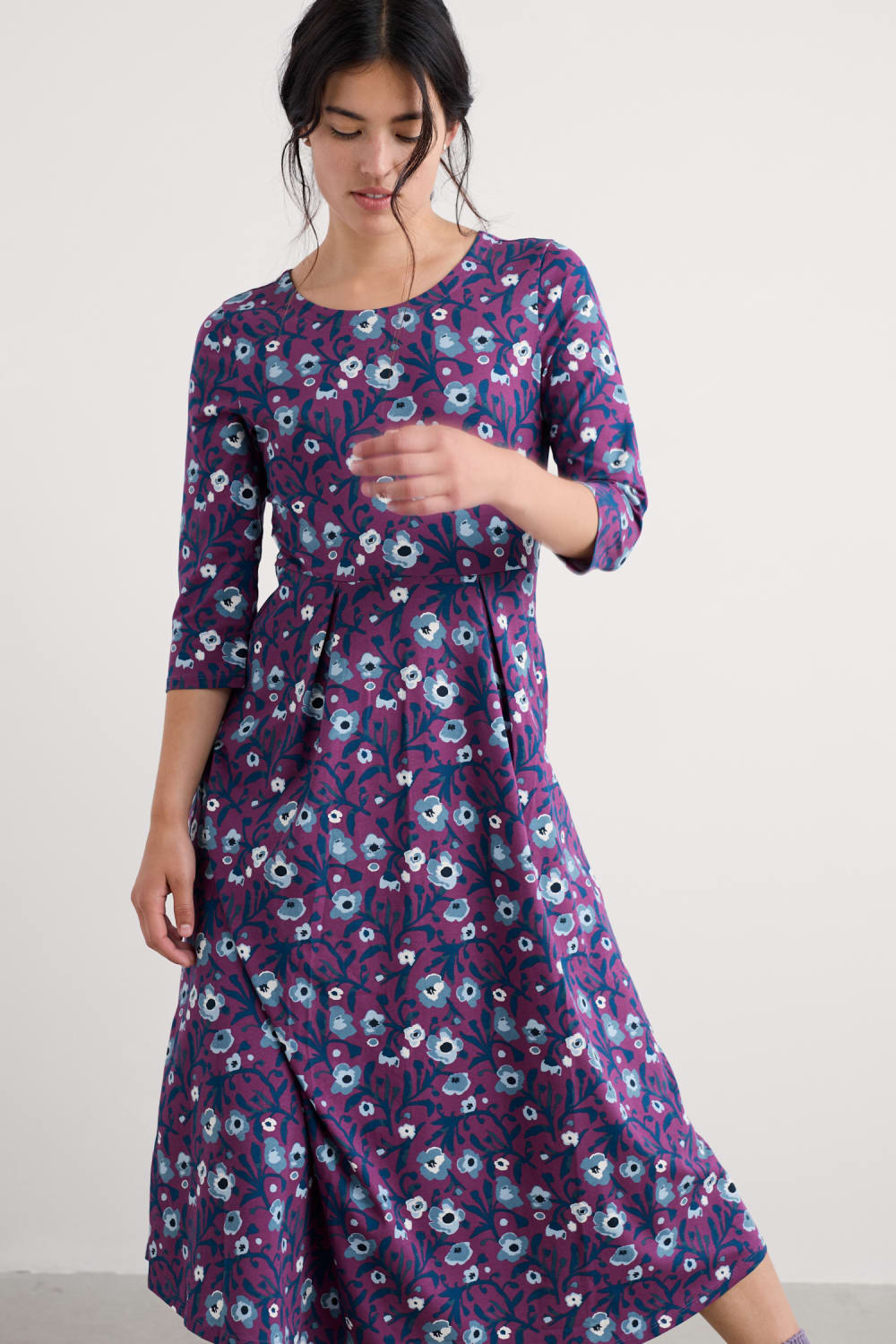 Veronica Short Sleeve Dress in Blotted Anemone Spring Heather