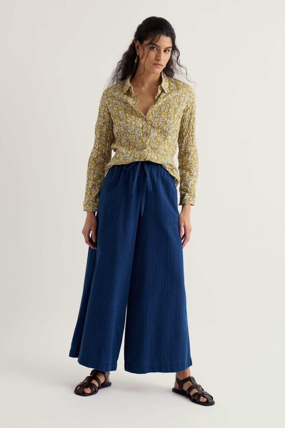 Seasalt Larissa Shirt in Inky Botanical Tansy