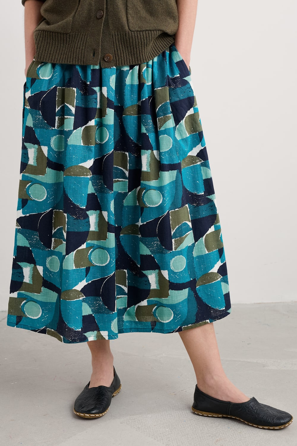 Seasalt Mevagissey Skirt in Penwith Abstract Emulsion