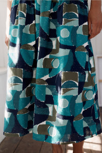 Seasalt Mevagissey Skirt in Penwith Abstract Emulsion