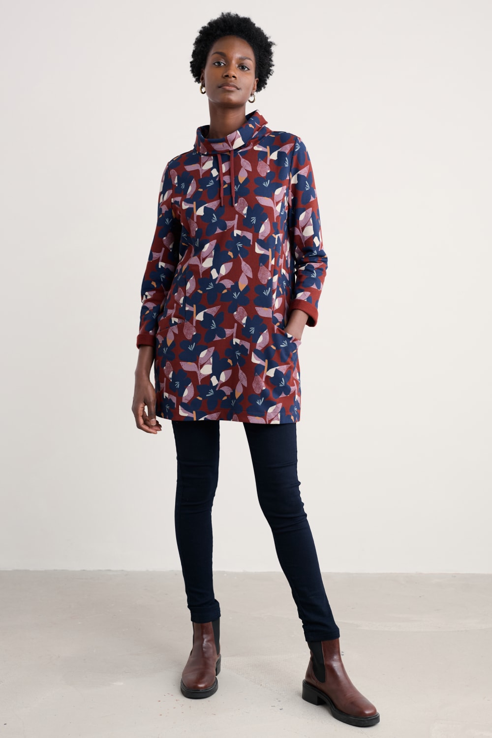 Seasalt Formative Brushed Back Jersey Tunic in Macro Flower Burgundy