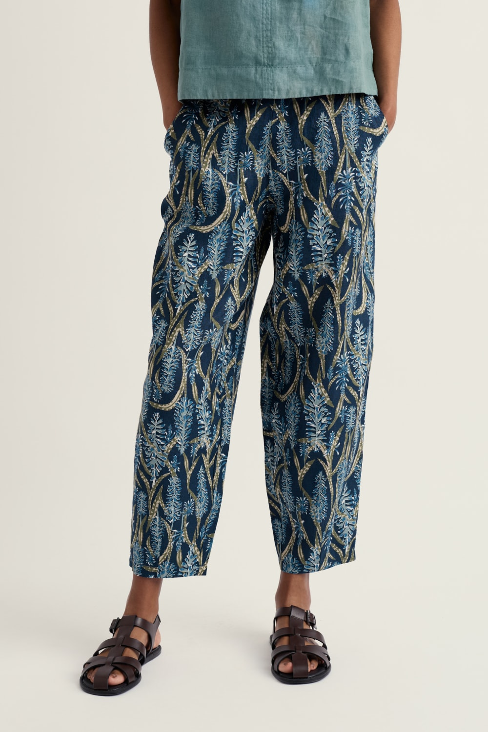 Noweth Trousers in Red Hot Poker Maritime