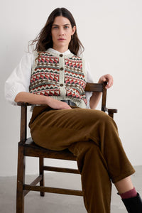 Seasalt Dawson Pick Fair Isle Vest in Zig Zag Geo Aran Red Sail