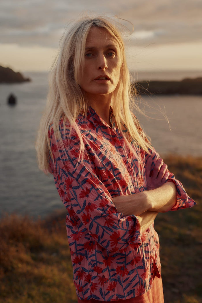 Seasalt Larissa Shirt in Echinacea Stems Rosehip