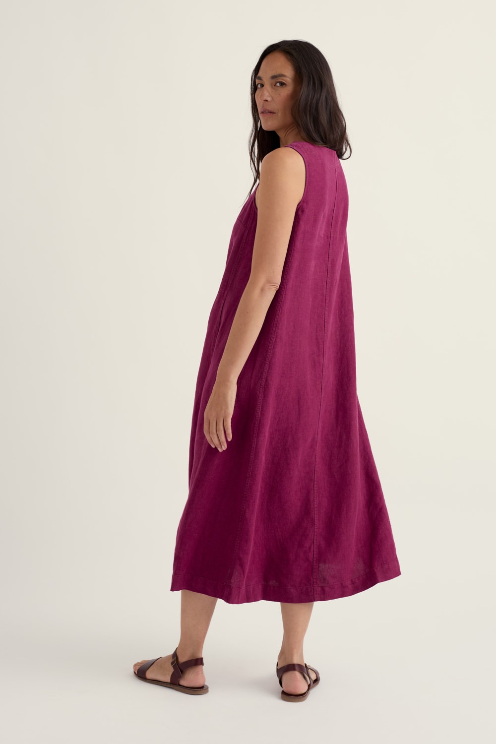 Cresting Waves Dress in Dark Freesia