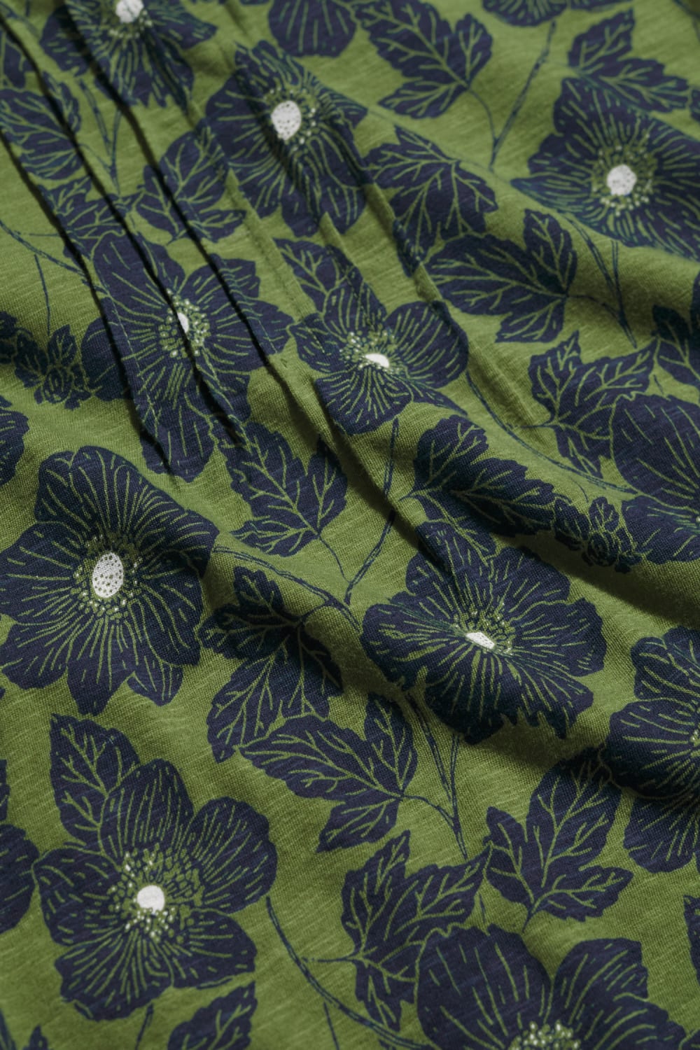 Seasalt Penhollow Top in Anemone Sketch Cedar Green