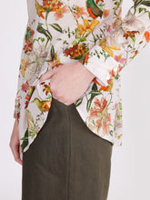 Load image into Gallery viewer, Yarra Trail Vintage Birds Overshirt
