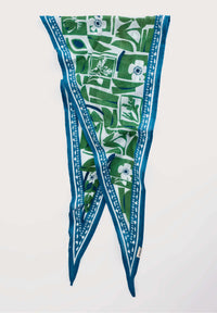 Seasalt Posy Triangle Scarf in Flora Collage Border Hedgerow