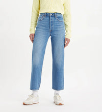 Ribcage Straight  Ankle Jeans in Dance Around 0177