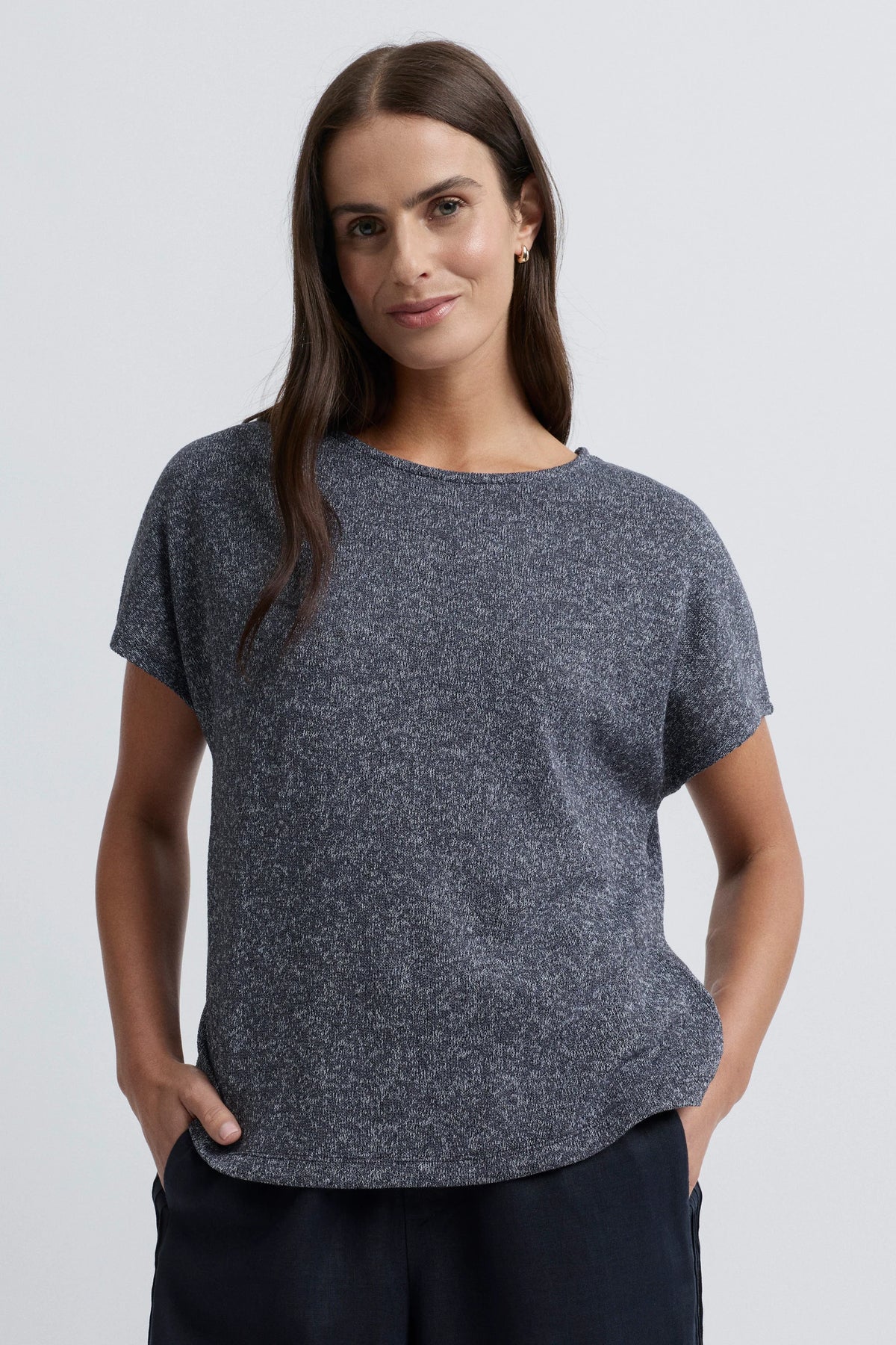 Yarra Trail Lona Tee in Navy/White