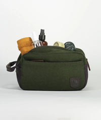 Swanndri Island Bay Wash Bag in Olive