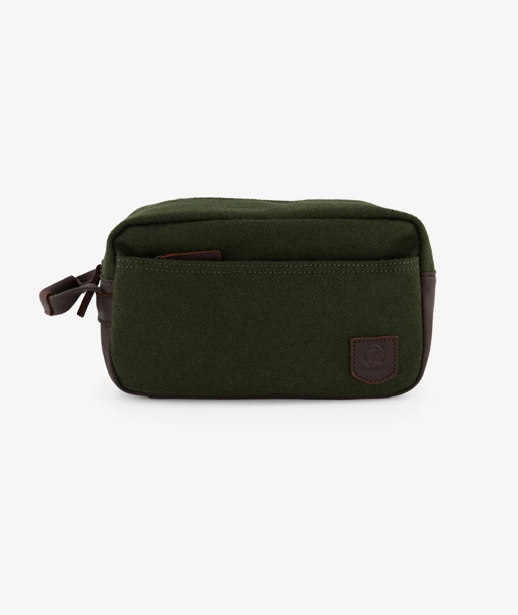 Swanndri Island Bay Wash Bag in Olive