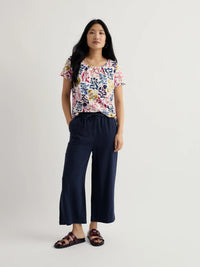 Appletree T-shirt in Inky Botanical Chalk