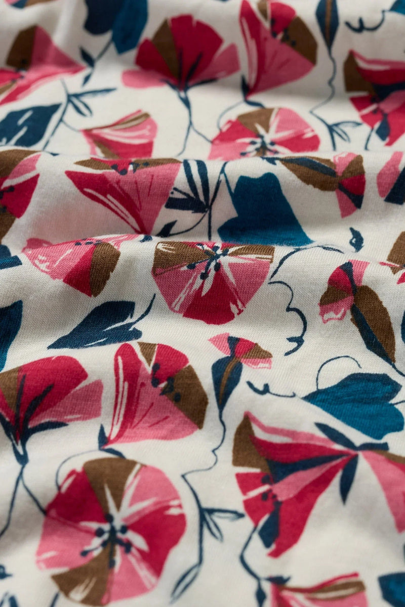 Appletree T-shirt in Parasol Floral Chalk