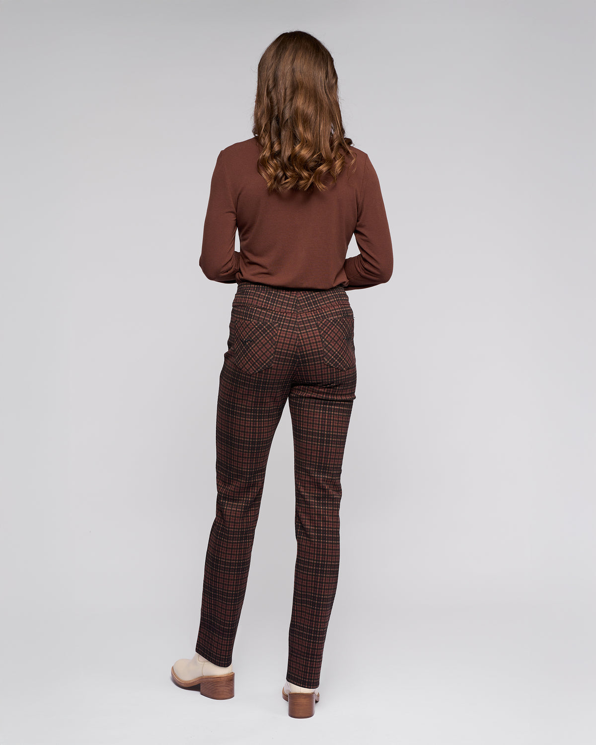 Vassalli 234 Bay Pull On Pants in Cherry Check