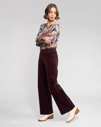Vassalli 235M Loft Cord Pull-On pant in Merlot