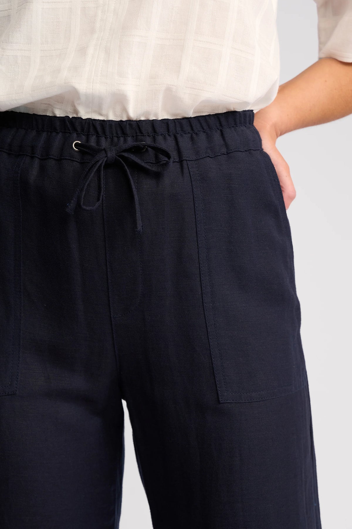 Oxford Pant in Ink 5016