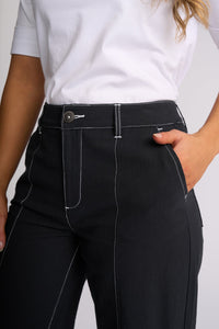 Oslo Pant in Ink 5054