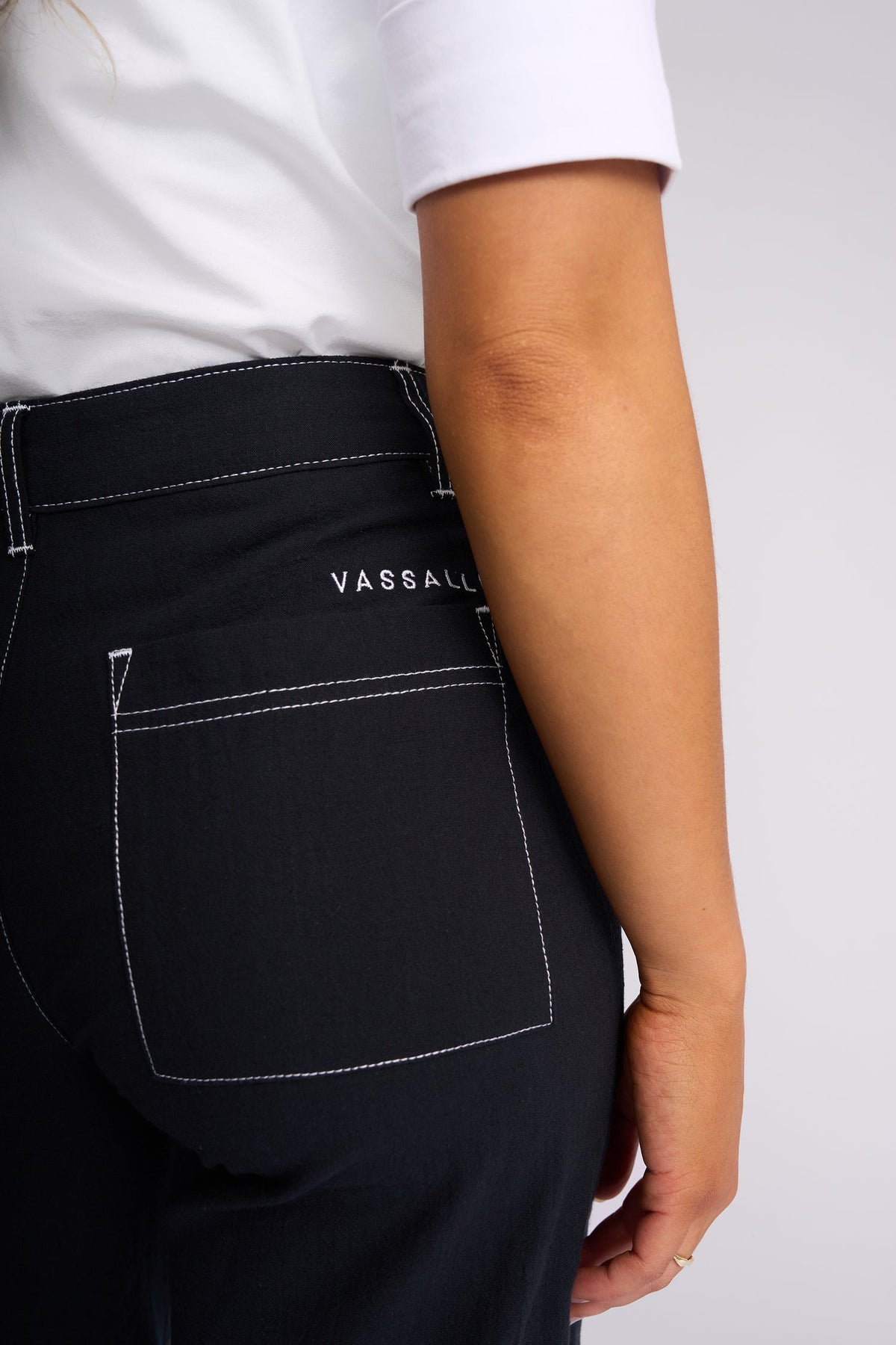 Oslo Pant in Ink 5054